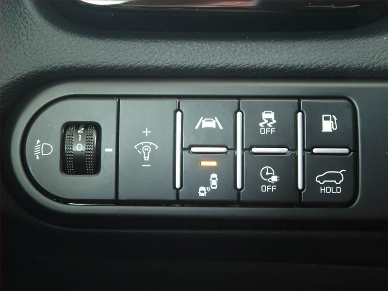 Kia XCeed (2025) Plug-in-Hybrid, ACC, DPH - fotka 16 z 17