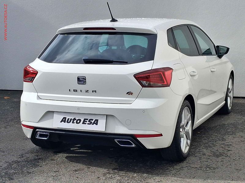 Seat Ibiza (2018) 1.5 TSi, FR, Navi, +kola - fotka 4 z 18