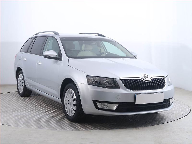 Škoda Octavia (2013) 1.8 TSI, Automat, Tempomat - fotografie inzerátu