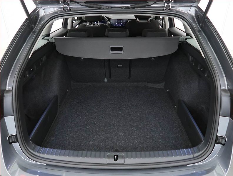 Škoda Octavia (2023) 2.0 TDI, Automat, ČR,1.maj - fotka 14 z 28