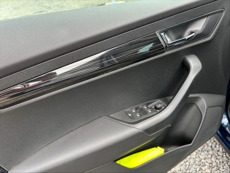 Škoda Karoq 1,5 TSI 110 Style - fotka 11 z 11