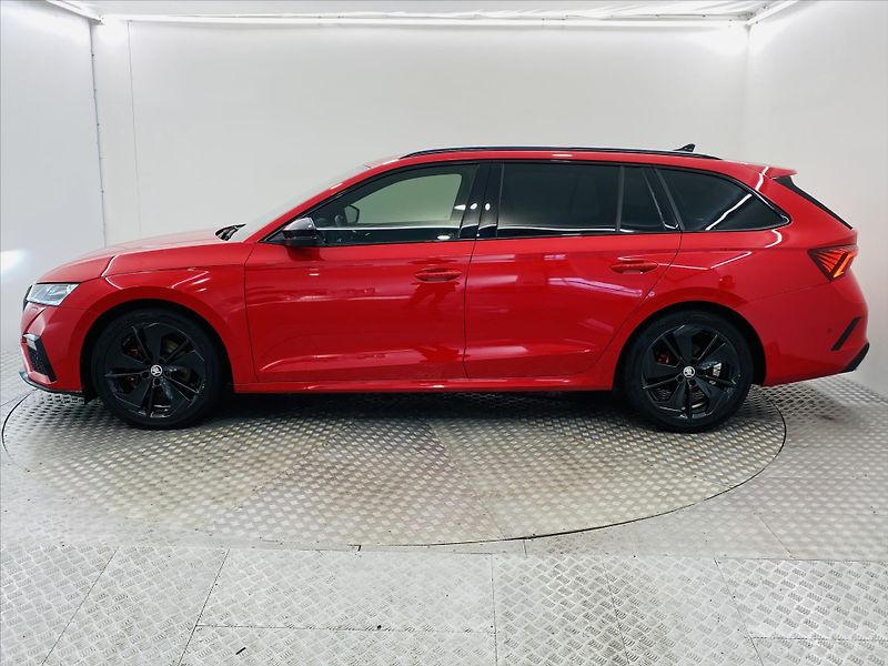 Škoda Octavia 2,0 TDI 147kW DSG RS - fotka 3 z 30