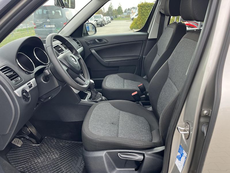 Škoda Yeti (2016) 1.2 TSI-81kW - fotka 10 z 14