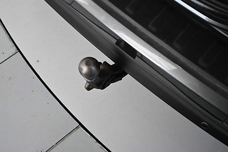 Ford S-MAX (2022) 2.0 LED ACC SONY Tažné Webasto - fotka 21 z 40