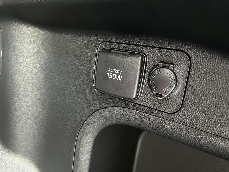 Toyota RAV4 2.5 Plug-in Hybrid ODBĚR IHNED - fotka 37 z 39