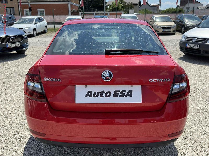 Škoda Octavia (2017) 1.6 TDi, ČR, Ambition - fotka 5 z 17
