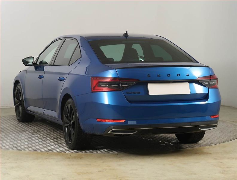 Škoda Superb (2020) Sportline 2.0 TDI - fotka 4 z 29