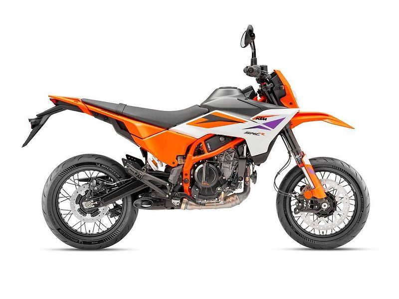 KTM (2025) 390 SMC R 2025 - fotka 1 z 1