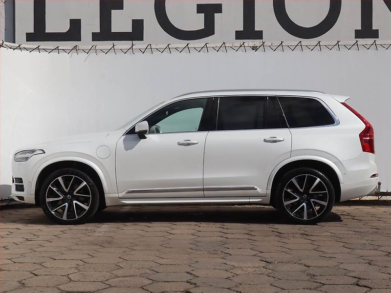 Volvo XC90 (2018) T8 Twin Engine AWD - fotka 3 z 19