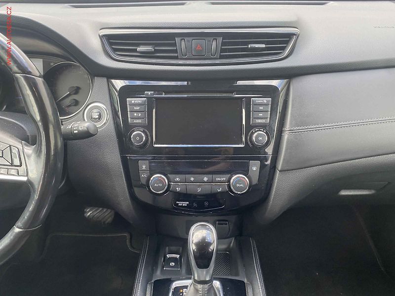 Nissan X-Trail (2021) 1.7 dCi, Acenta, AT, LED - fotka 12 z 18