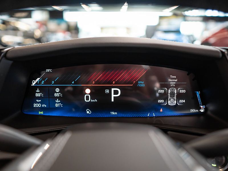 Chevrolet Corvette (2026) 6.2 Cabrio 3LT Z51 Facelift - fotka 27 z 44