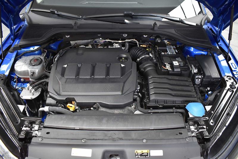 Škoda Octavia 2.0 TDI AMBITION+*DPH*ČR 1.MAJ - fotka 31 z 37
