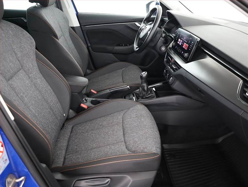Škoda Kamiq (2021) Ambition 1.0 TSI, ČR,1.maj - fotka 7 z 16