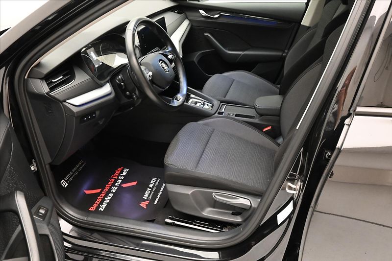 Škoda Octavia 2,0 TDI 110KW DSG Ambition Zár - fotka 13 z 32
