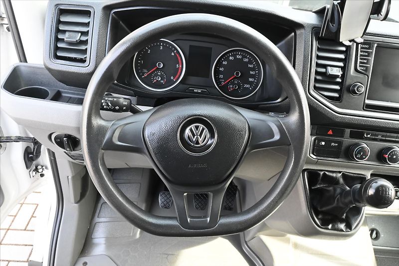 Volkswagen Crafter 2,0 TDI 103 kW L2H2 Záruka až - fotka 19 z 29