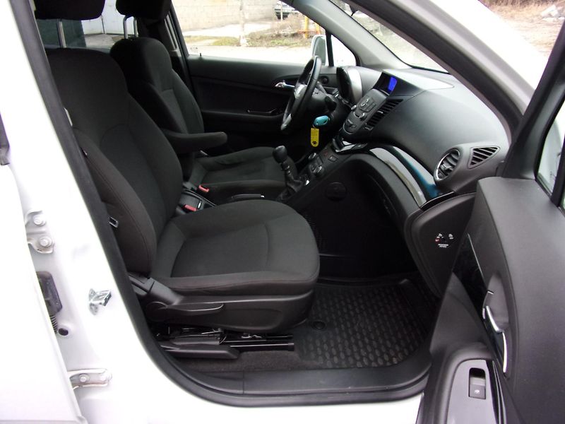 Chevrolet Orlando 2.0 CDTi 96kW 7MÍST BEZ KOROZE - fotka 18 z 20