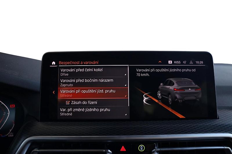 BMW X4 xDrive30d - fotka 17 z 26