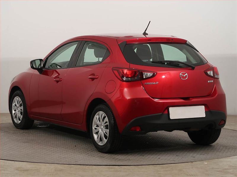 Mazda 2 (2017) 1.5 16V, Serv.kniha - fotka 4 z 15