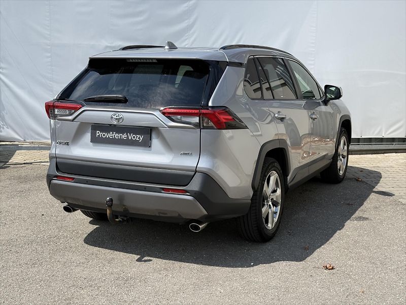 Toyota RAV4 2,0 Comfort Style Navi - fotka 6 z 19
