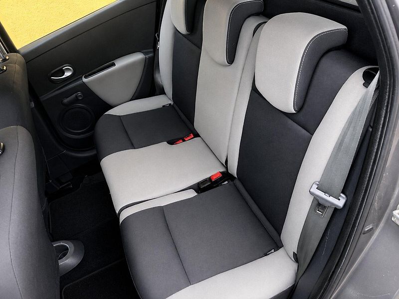 Renault Clio Combi 1,5 dCi (55kW)*TAŽNÉ* - fotka 14 z 17