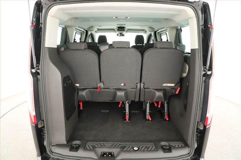 Ford Tourneo Custom (2013) Titanium 2.2 TDCi, ČR - fotka 15 z 16