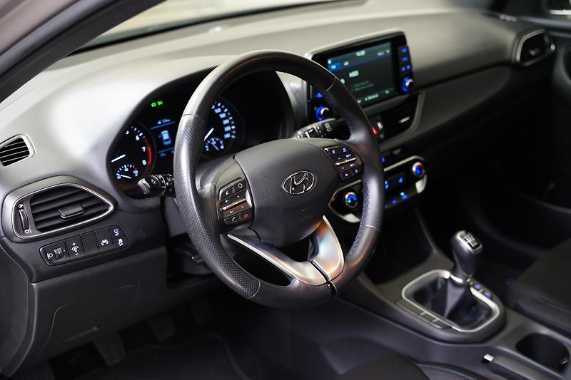 Hyundai i30 - fotka 14 z 23