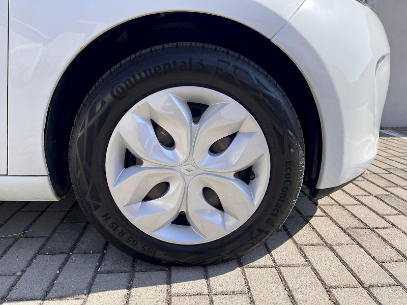 Renault ZOE (2019) 68KW LIFE 41kWh - fotka 14 z 21