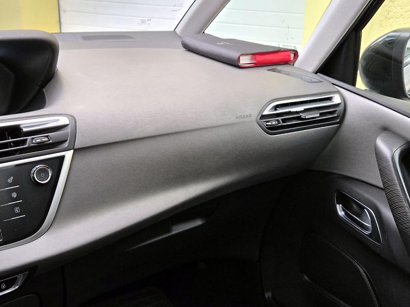 Citroën C4 Picasso eHDi Business+ *SERV.KN*7m    - fotka 31 z 48