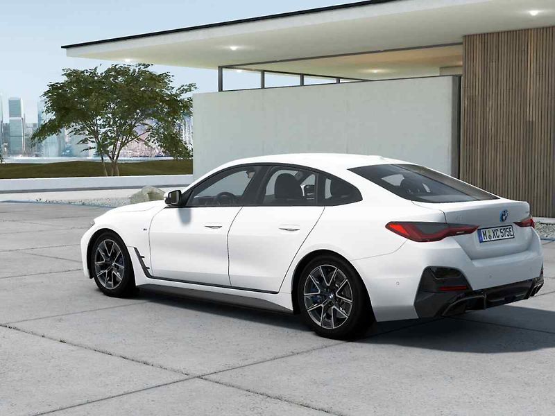 BMW i4 (2026) - fotka 2 z 10