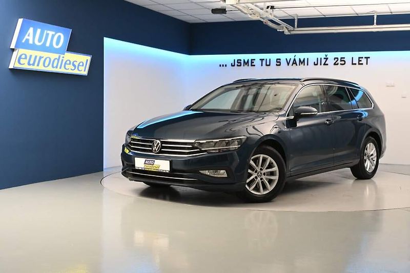 Volkswagen Passat (2023) 2.0 LED DSG ACC Kamera Tažné T - fotka 2 z 34