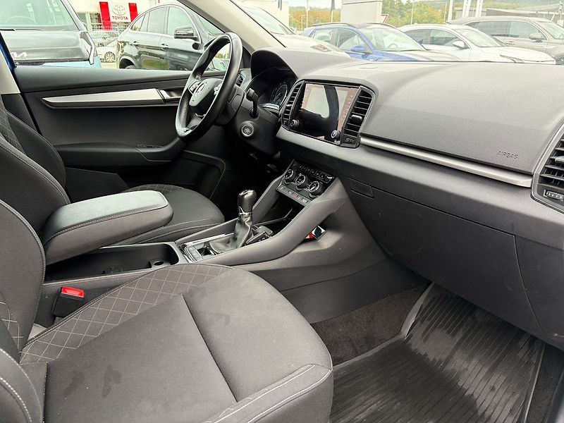 Škoda Karoq 1.0 TSi  81kW Ambition - fotka 7 z 10