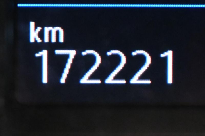 Volkswagen Passat 2,0 TDI 110 kW DSG Business Zá - fotka 17 z 32
