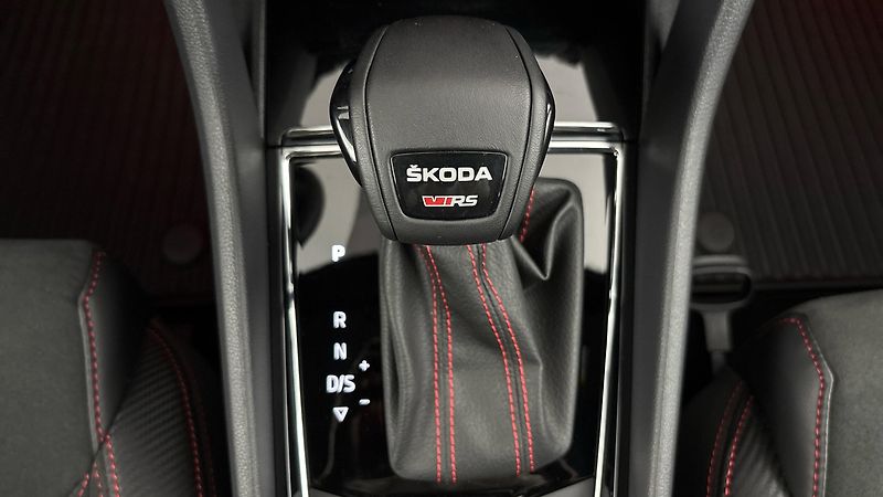 Škoda Kodiaq 2.0 TSI DSG 4x4 RS - fotka 27 z 32
