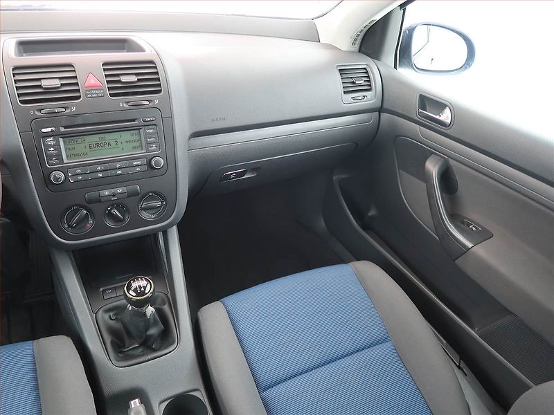 Volkswagen Golf (2005) 1.4 16V, jezdí výborně - fotka 8 z 14