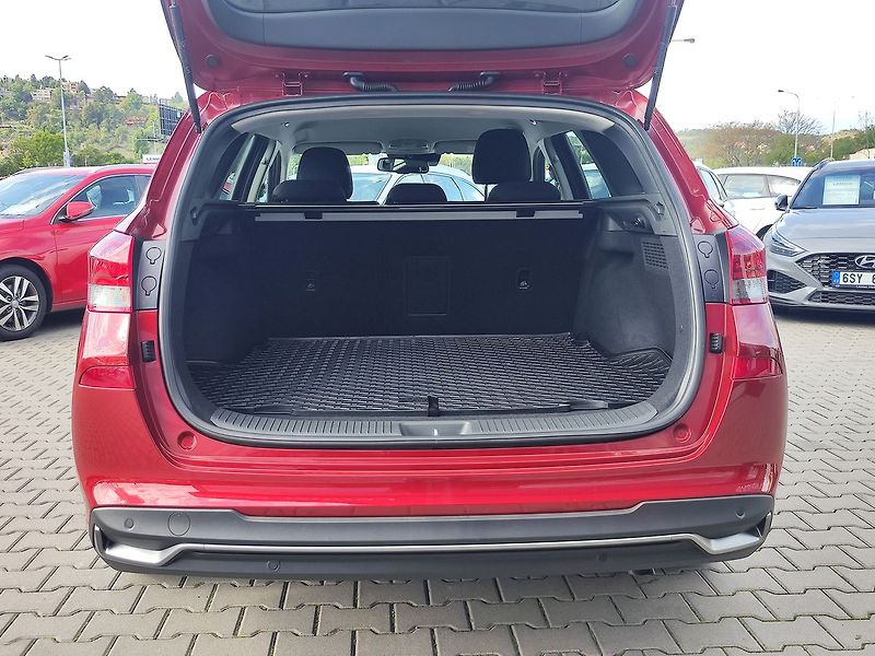 Hyundai i30 1.5 T-GDI/103kW Style - fotka 9 z 34