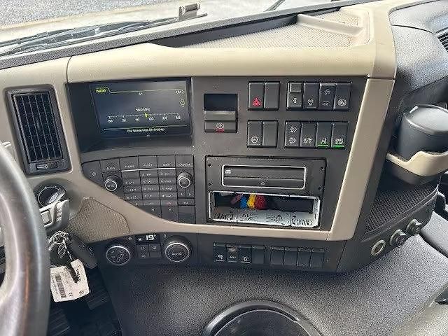 Volvo FM 430 6x2 nosič kontejner ruka - fotka 25 z 30