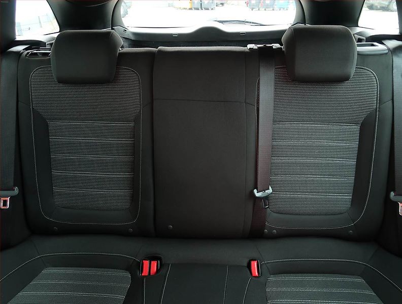 Opel Insignia (2014) 2.0 CDTI, po STK - fotka 10 z 18