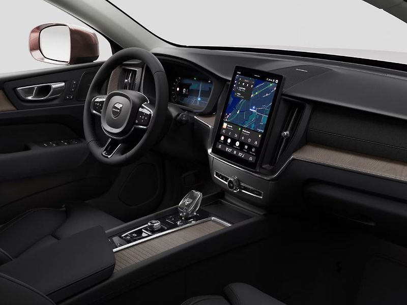 Volvo XC60 PLUS BRIGHT B5 AWD 184kW - fotka 5 z 11