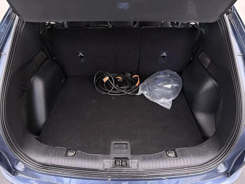 Ford Kuga 2.5PHEV 140kW Titanium DPH TZ - fotka 13 z 14