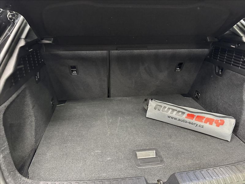 Audi A3 35TDI 110kW 2XALU MATRIX LED - fotka 33 z 41