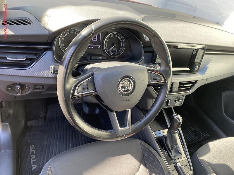 Škoda Scala (2020) 1.6 TDi, Ambition, DSG, LED - fotka 12 z 18
