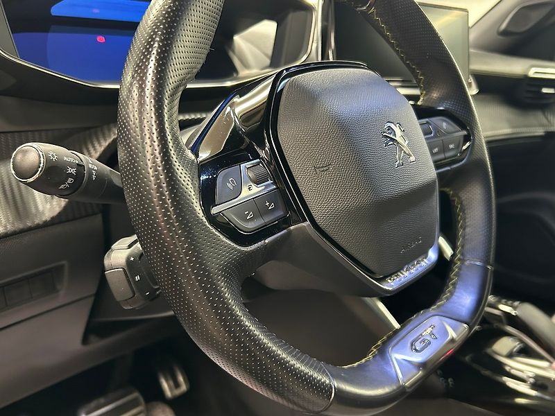 Peugeot 2008 (2021) SoH 89% GT 50kWh | Záruka - fotka 20 z 66