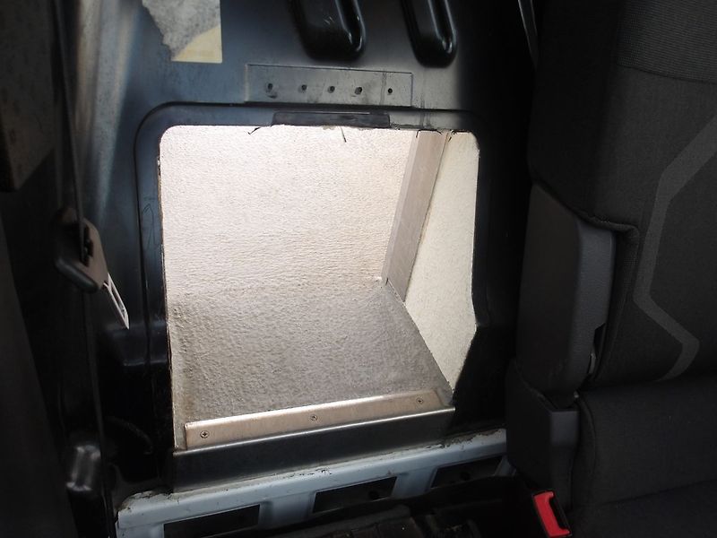 Ford Tourneo Connect 1,6TDCi THERMO (funkční) ! - fotka 22 z 33