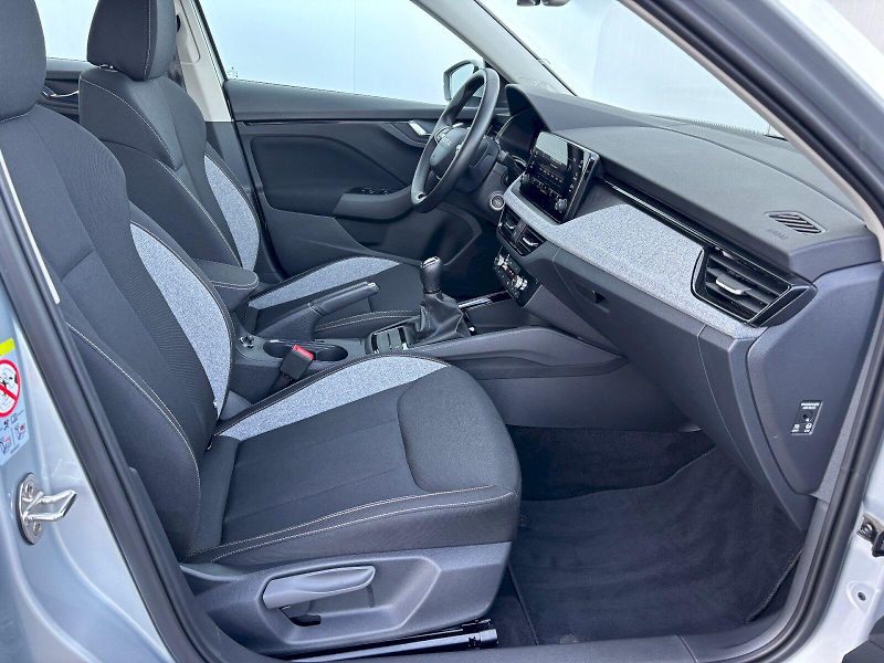 Škoda Kamiq (2025) 1.0 TSI 85kW Selection - fotka 30 z 35