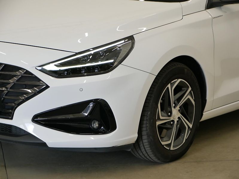 Hyundai i30 - fotka 9 z 29