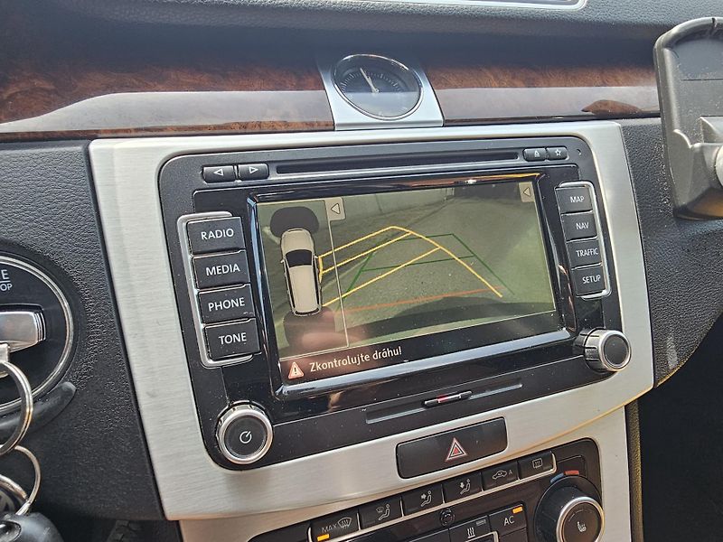 Volkswagen Passat Variant (2011) B7 2.0TDI INDIVIDUAL  - fotka 13 z 19