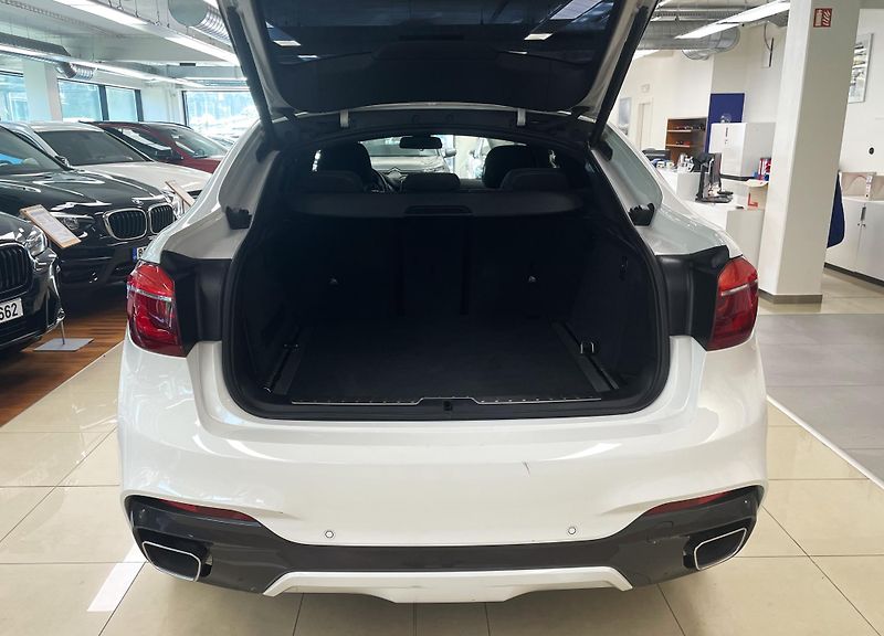 BMW X6 3.0d, 190kW, M-paket, ČR - fotka 8 z 34