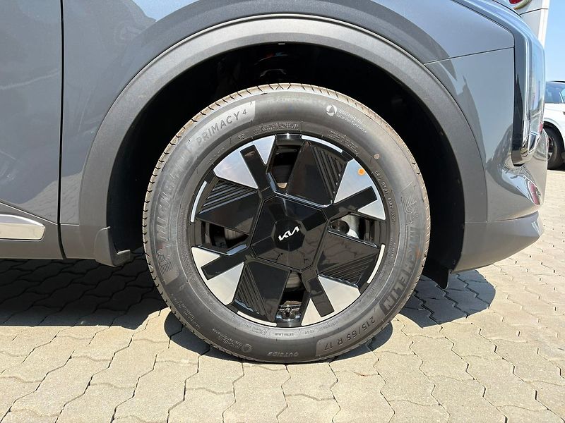 Kia Sportage (2026) 1,6 T-GDi GPF 4x2 EXCLUSIVE (2 - fotka 9 z 14