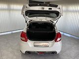 Suzuki Swift 1.6 i 100kW SPORT REZERVACE  - náhled 21