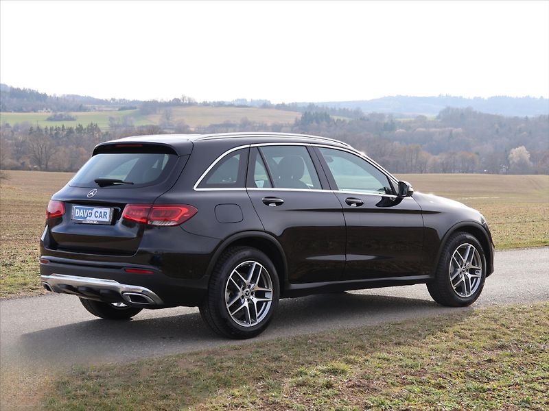 Mercedes-Benz GLC 2,0 300d 180kW 4Matic AMG DPH - fotka 5 z 36